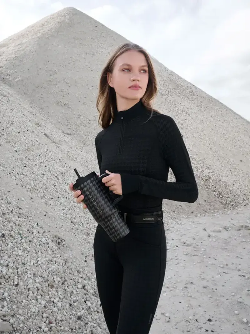 LeMieux Aspen Sports Cup Black-1